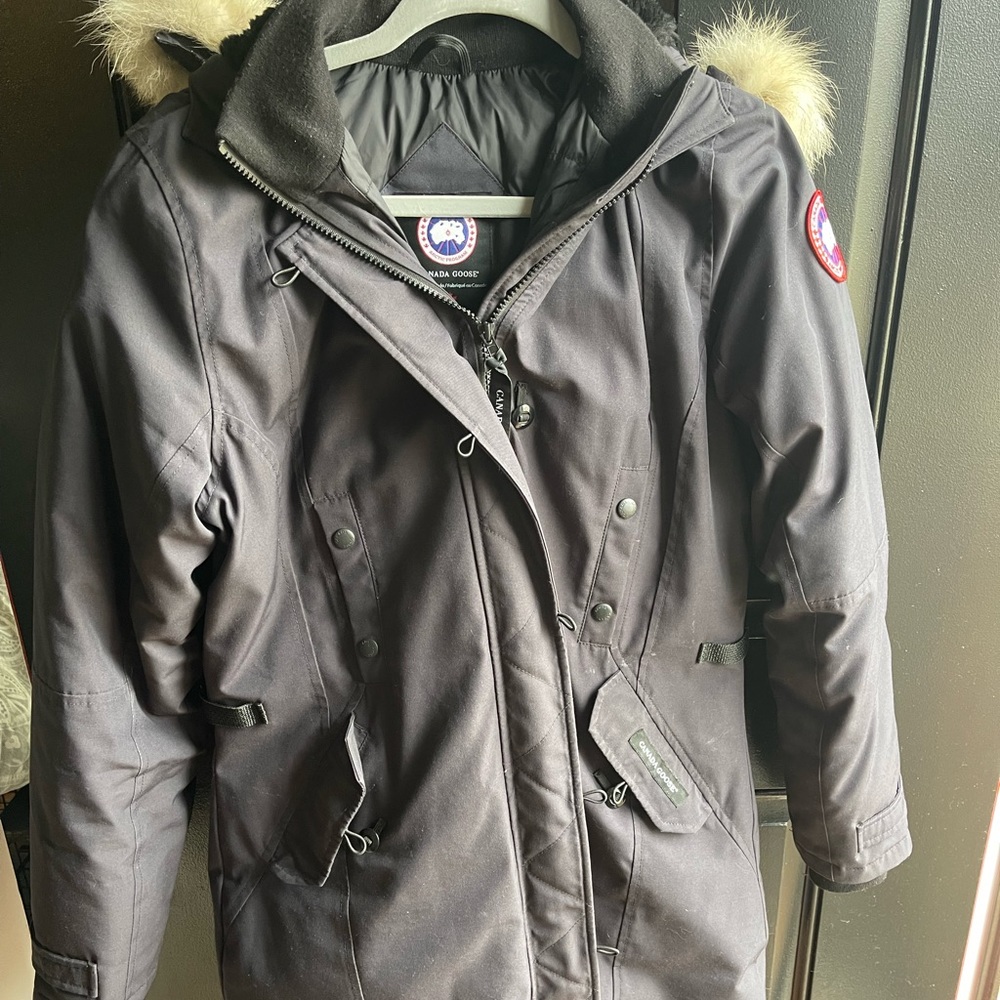 Canada Goose Women’s Shelburne Parka Heritage LARGE NAVY